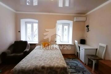 2-к квартира, 31 м², 2/2 эт.