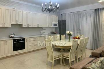3-к квартира, 136 м², 2/11 эт.