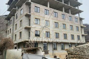 2-к квартира, 60 м², 1/6 эт.