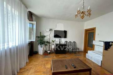 3-к квартира, 66 м², 2/2 эт.