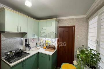 2-к квартира, 34 м², 1/1 эт.