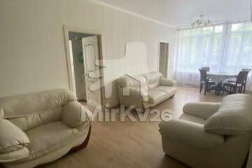 3-к квартира, 70 м², 4/4 эт.