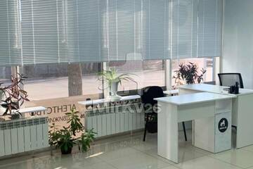 Офис, 30 м², 1/3 эт.
