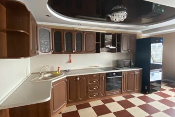 1-к квартира, 60 м², 6/6 эт.