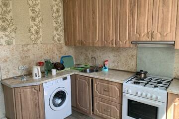 1-к квартира, 37 м², 1/3 эт.
