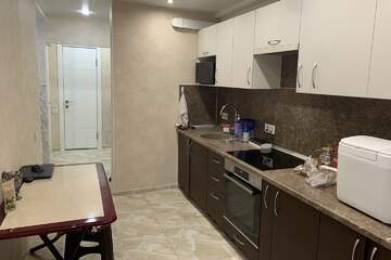 2-к квартира, 58 м², 1/12 эт.