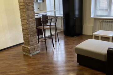 1-к квартира, 50 м², 1/5 эт.